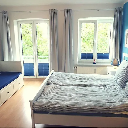 Apartment Grosse Familien-ferienwohnung In Strandnaehe Wlan