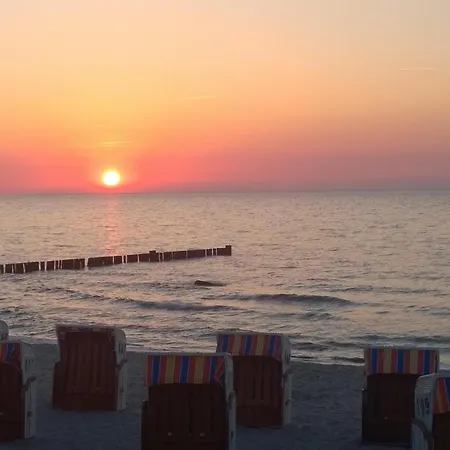 Grosse Familien-ferienwohnung In Strandnaehe Wlan