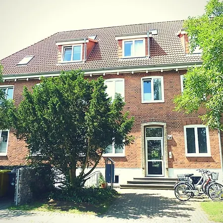 Grosse Familien-ferienwohnung In Strandnaehe Wlan