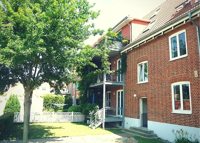 Grosse Familien-ferienwohnung In Strandnaehe Wlan شقة *