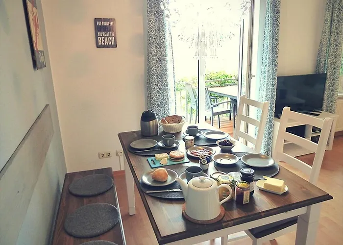 شقة Grosse Familien-ferienwohnung In Strandnaehe Wlan *